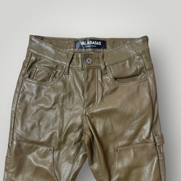 VALABASAS OLIVE LEATHER CARGO PANTS MENS SIZE 28 L35 - Picture 3 of 10